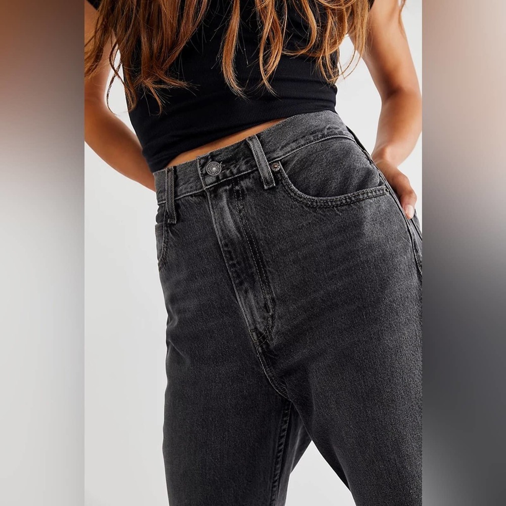 Levi's Black High-Rise Wide-Leg Jeans - Picture 4 of 15